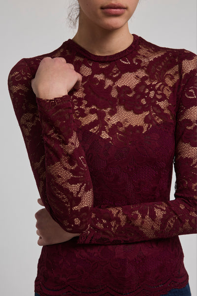 CLAYTON LACE TOP IN CABERNET
