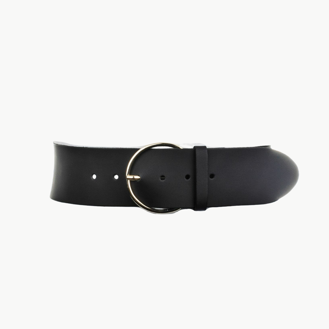 B. Belt ROUND BUCKLE BELT IN BLACK at Romi Boutique