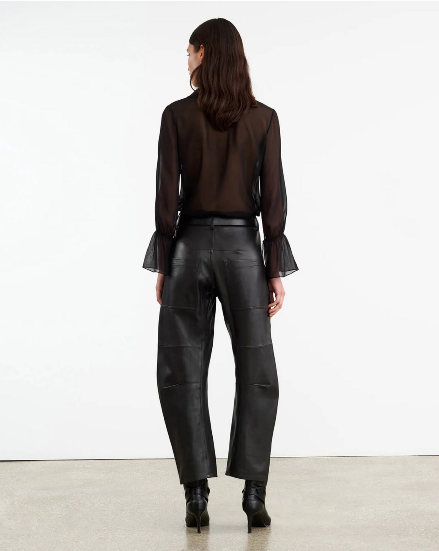 SHON LEATHER PANT IN BLACK - Romi Boutique
