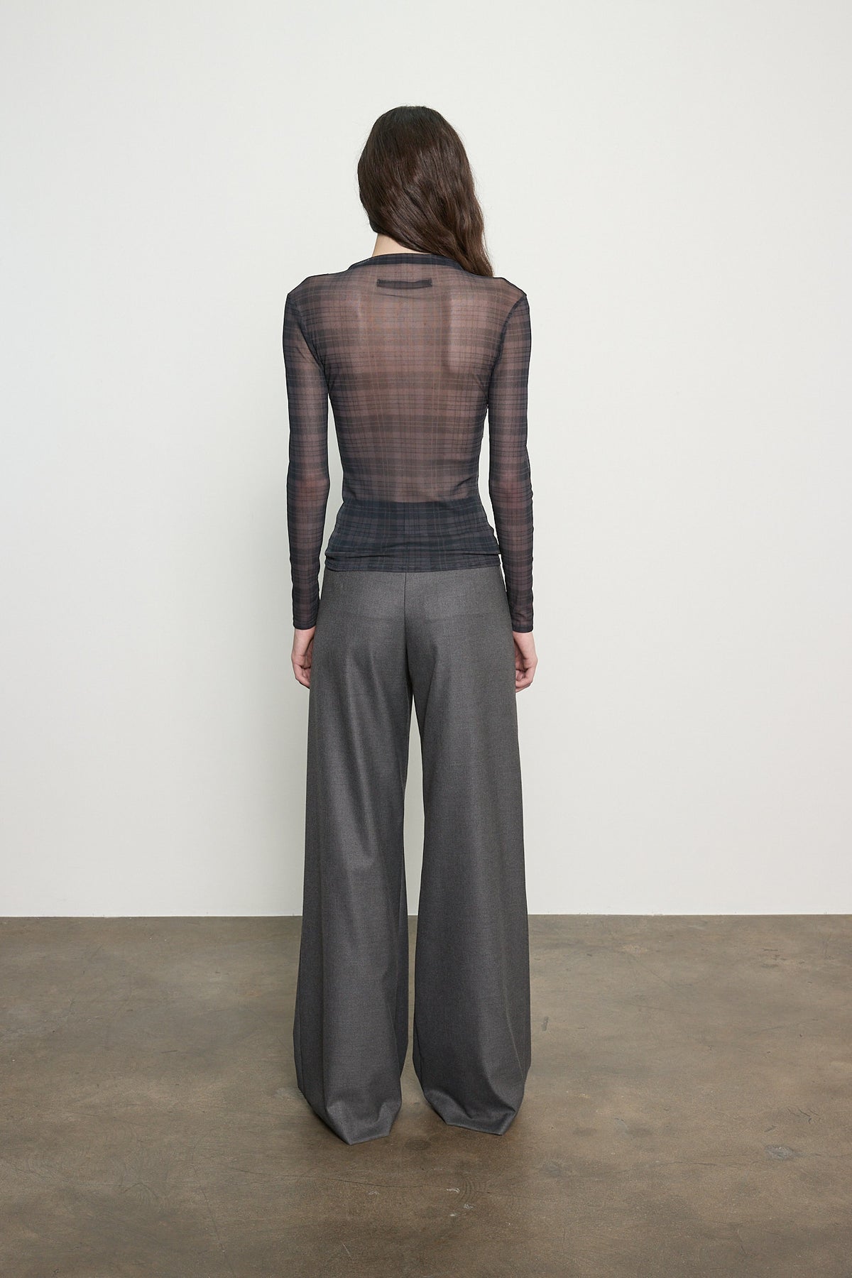 Mesh L/S Twist Top