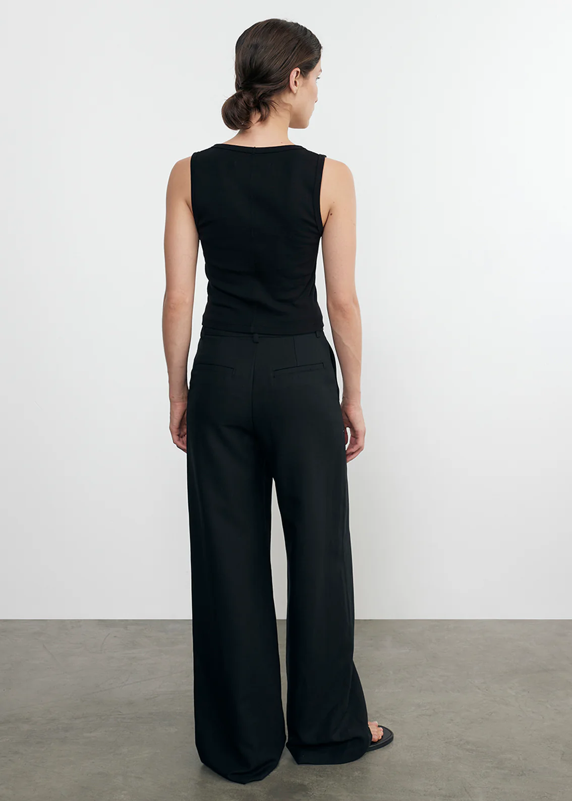 Enza Costa SUPIMA BABY RIB CROPPED TANK at Romi Boutique