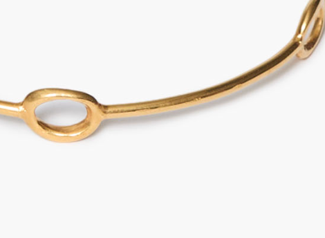 CIRCLET BRACELET IN GOLD - Romi Boutique