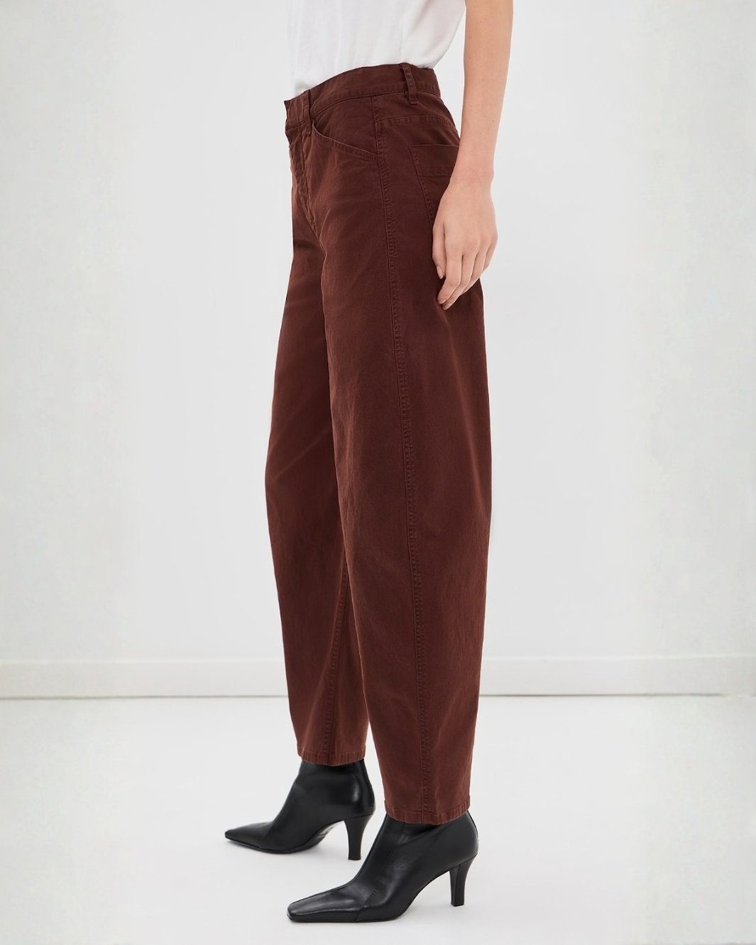 Nili Lotan Tribeca Pant at Romi Boutique