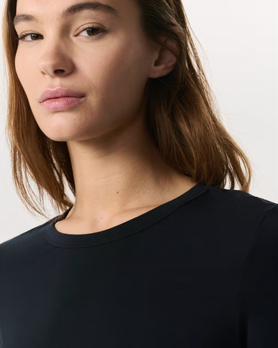 LUCA JERSEY SLIM LONG SLEEVE IN BLACK