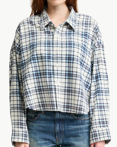 CROPPED BUTTON FRONT SHIRT IN ECRU/LIGHT BLUE PLAID