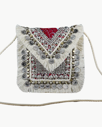 BANJARA MINION CLUTCH IN OFF-WHITE