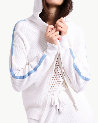 COTTON CASHMERE BABY SHAKER HOODIE IN WHITE/CAMEO BLUE