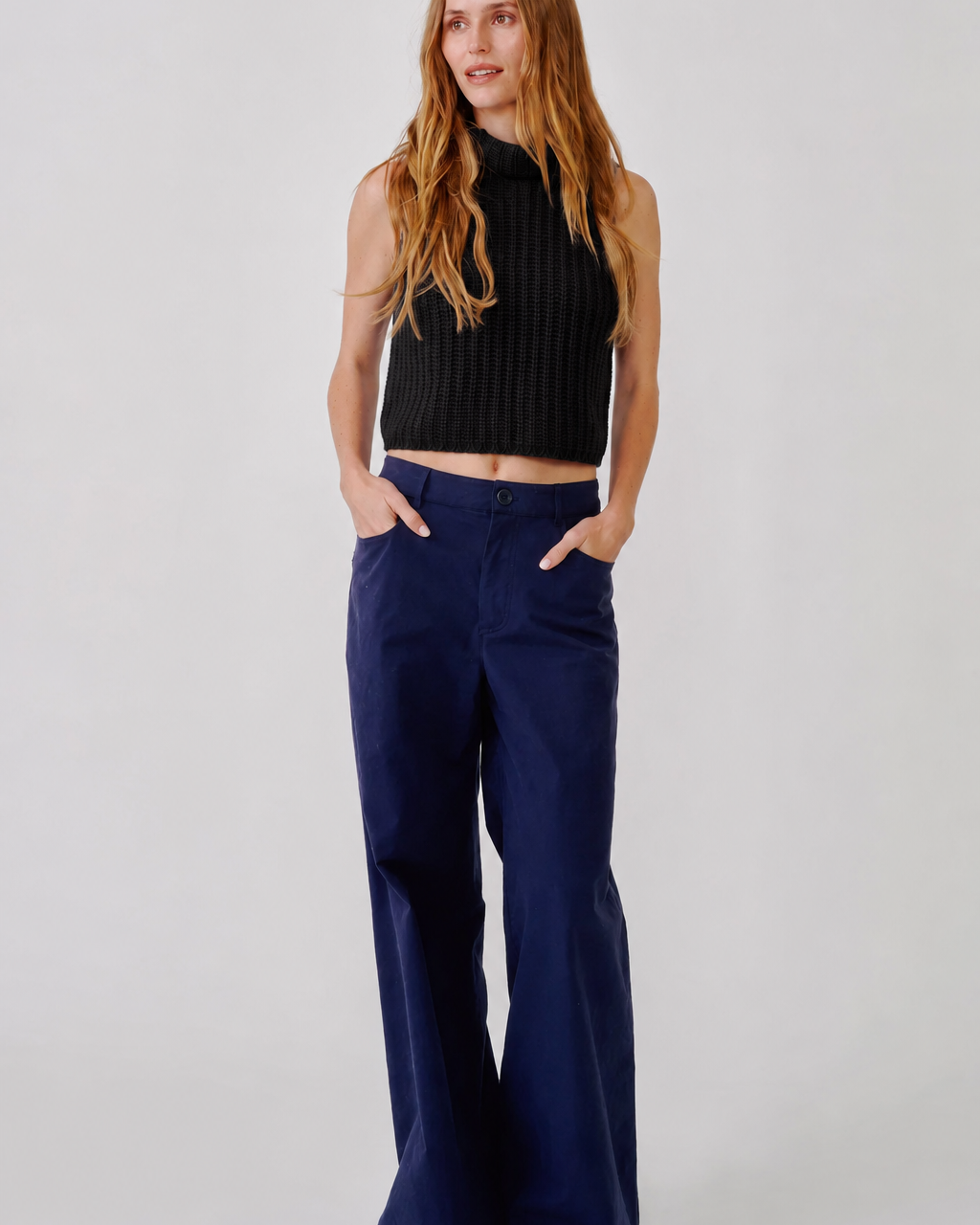 Saige Cropped Cashmere Turtleneck