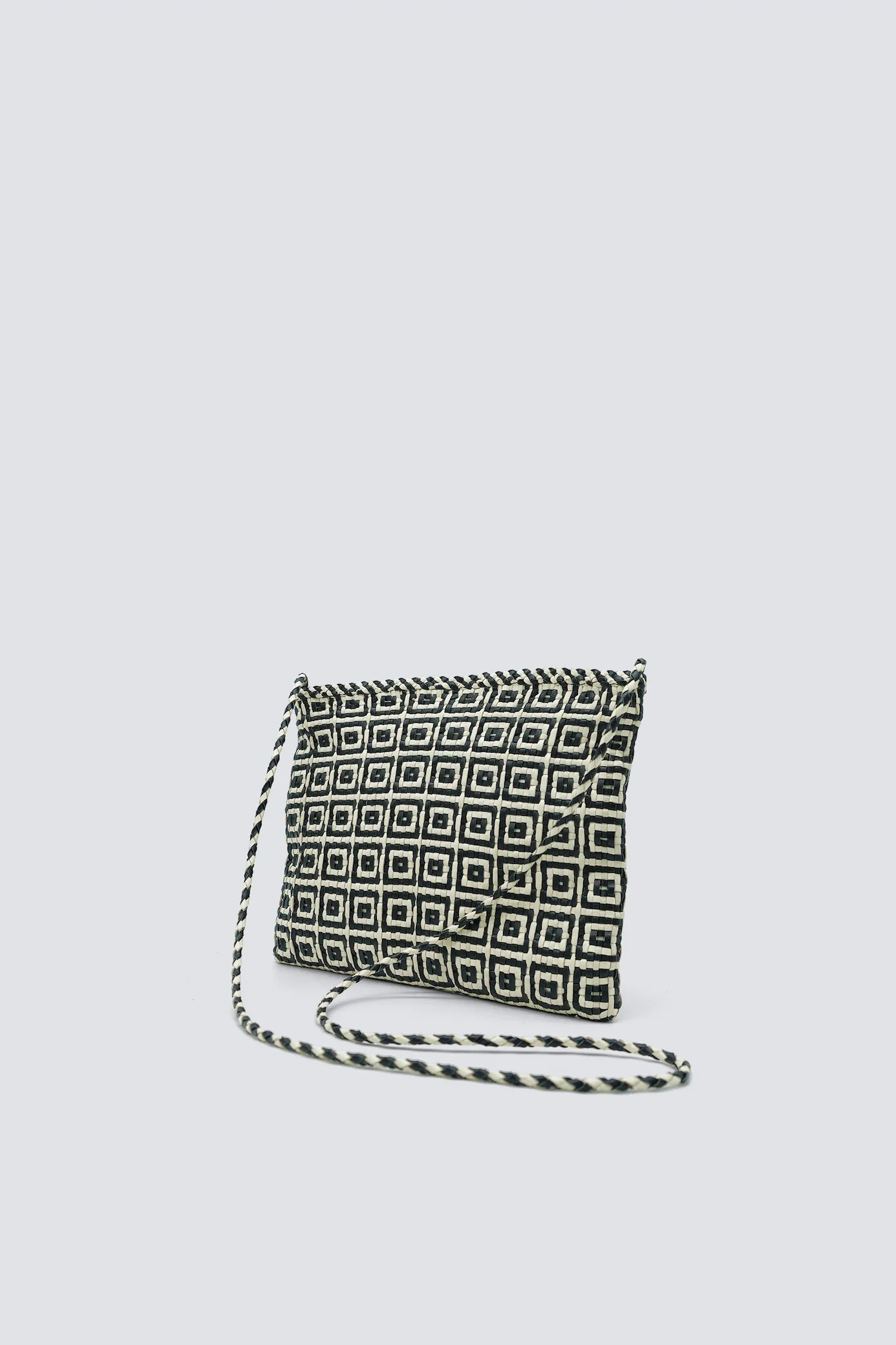 POCHETTE PARIMULA IN BLACK/PEARL