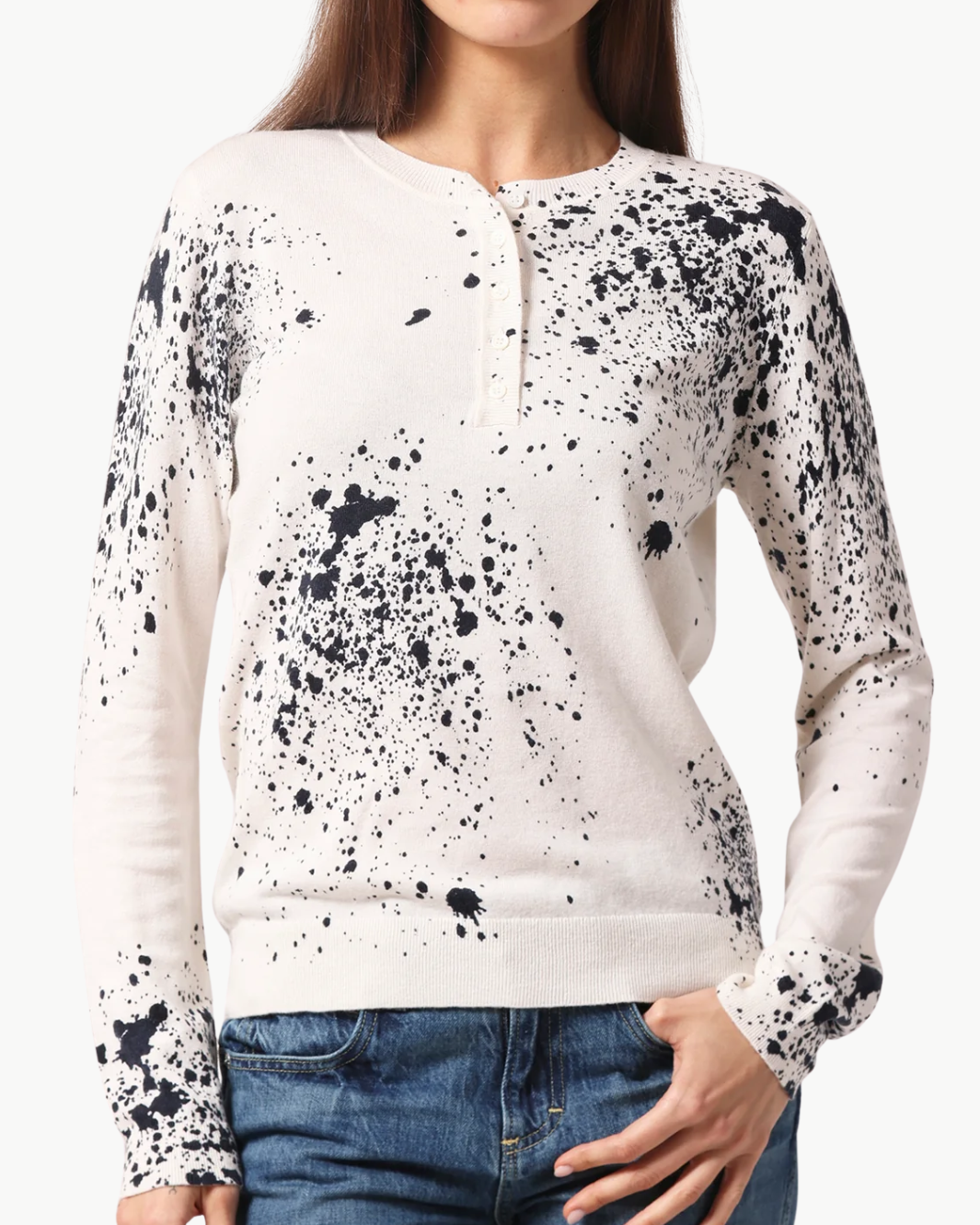 SUPIMA PAINT SPLATTER HENLEY IN WHITE/NAVY - Romi Boutique