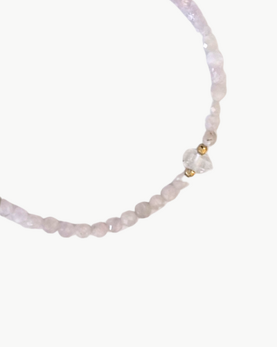 BEADED BRACELET IN ASHY PINK - Romi Boutique