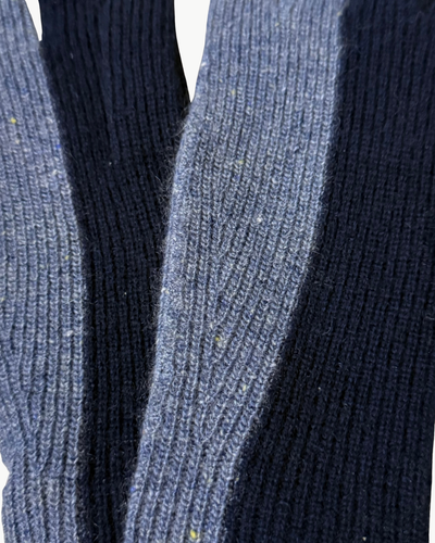 TWO TONE SHAKER GLOVES IN NAVY/RIVERWASH