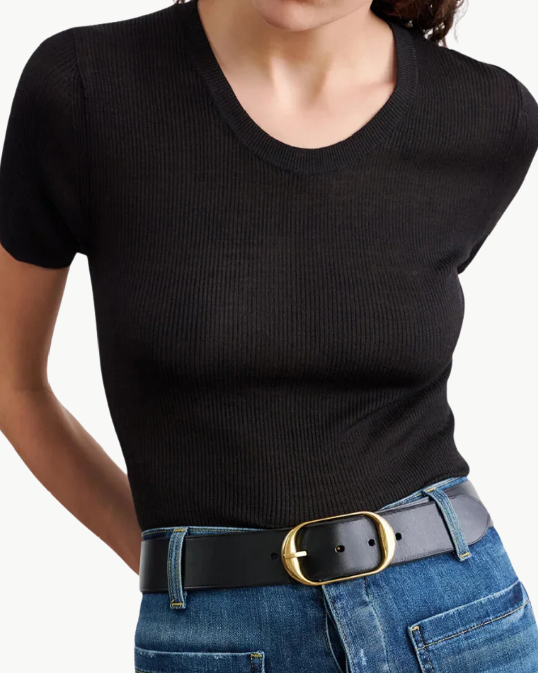 ARACELI SWEATER IN BLACK - Romi Boutique