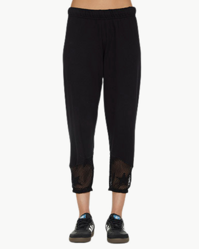 RYNN CROP SWEATPANT W/ MESH IN BLACK