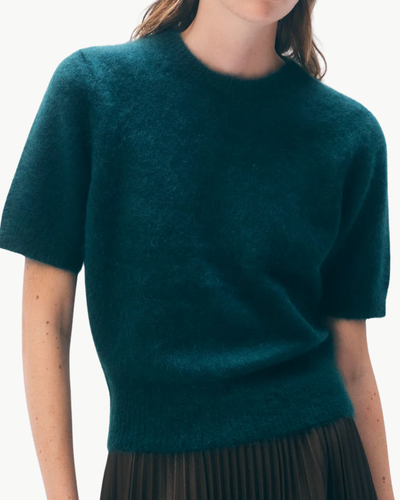BRUSHED CASHMERE TEE IN TEALWOOD GREEN
