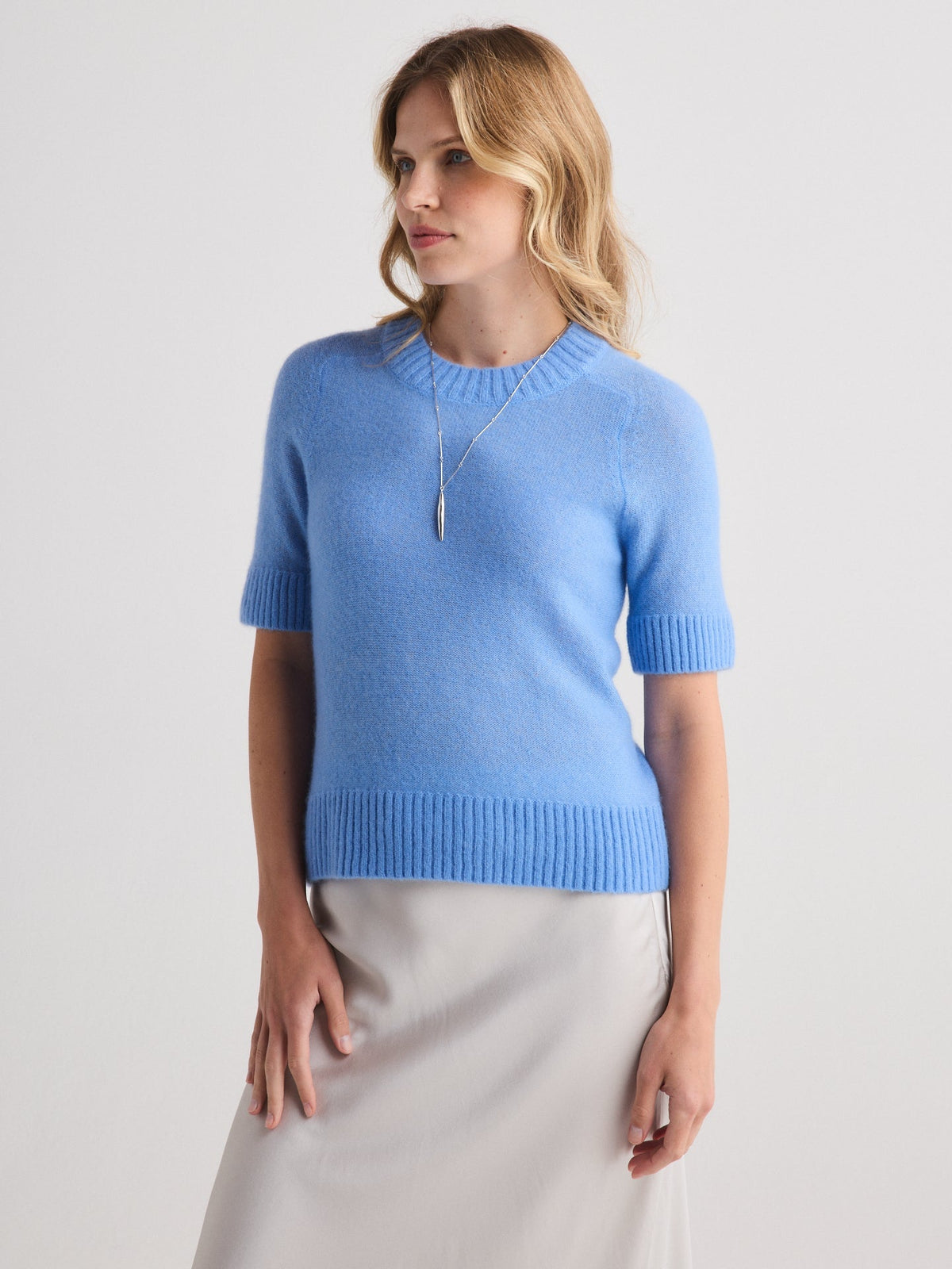 Ysella Short Sleeves Sweater
