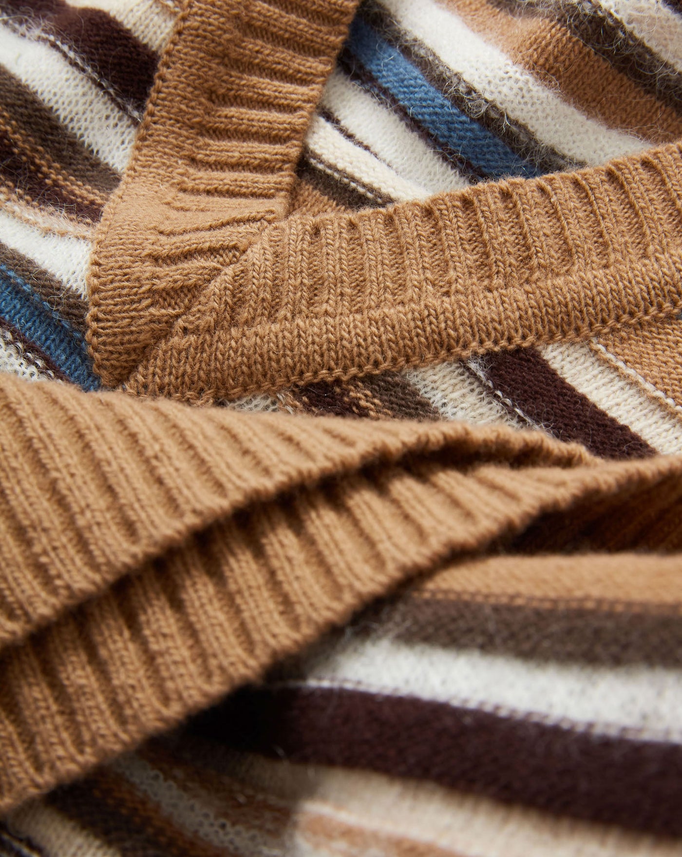 HELENKA KNIT VEST IN DARK ACORN MULTI