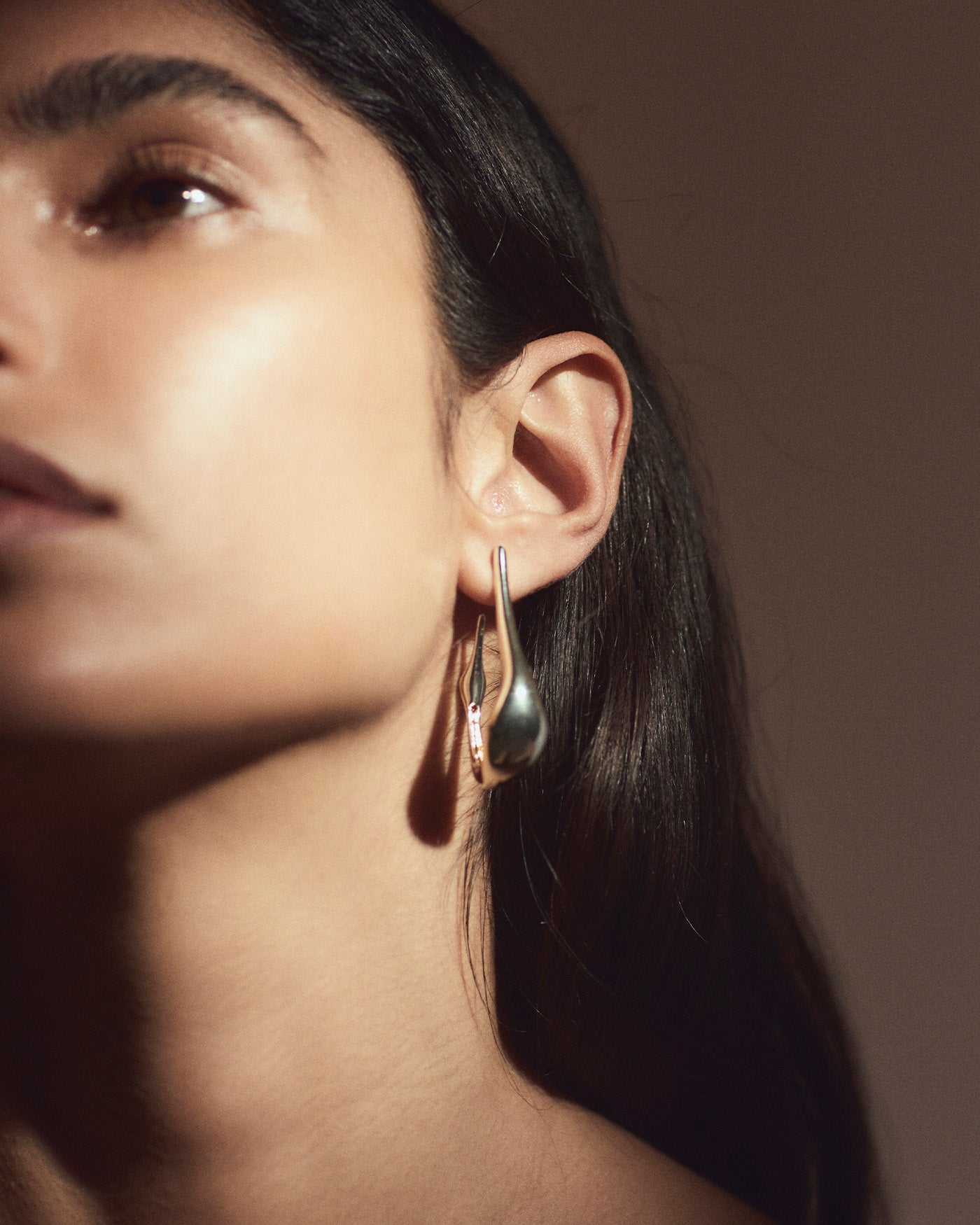 Colette Hoops Medium