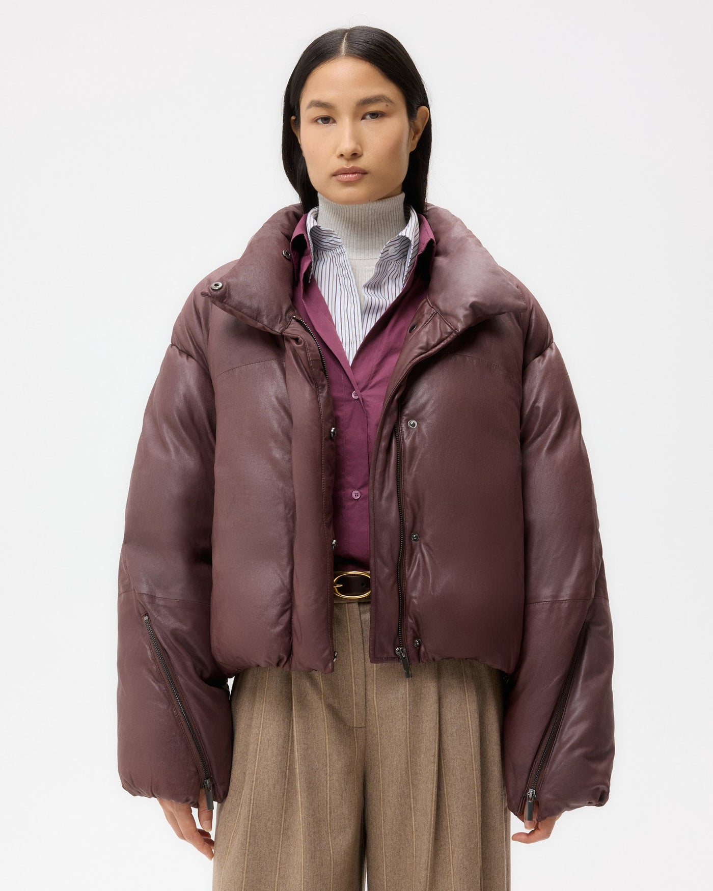 PUFFER RAGLAN JACKET IN RED RED WINE