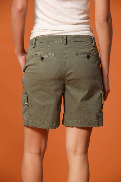 CHILE CARGO BERMUDA SHORT IN MILITARY GREEN