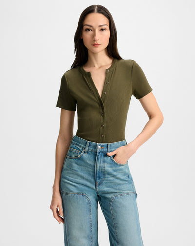 DILIA BUTTON DOWN T-SHIRT IN CYPRESS