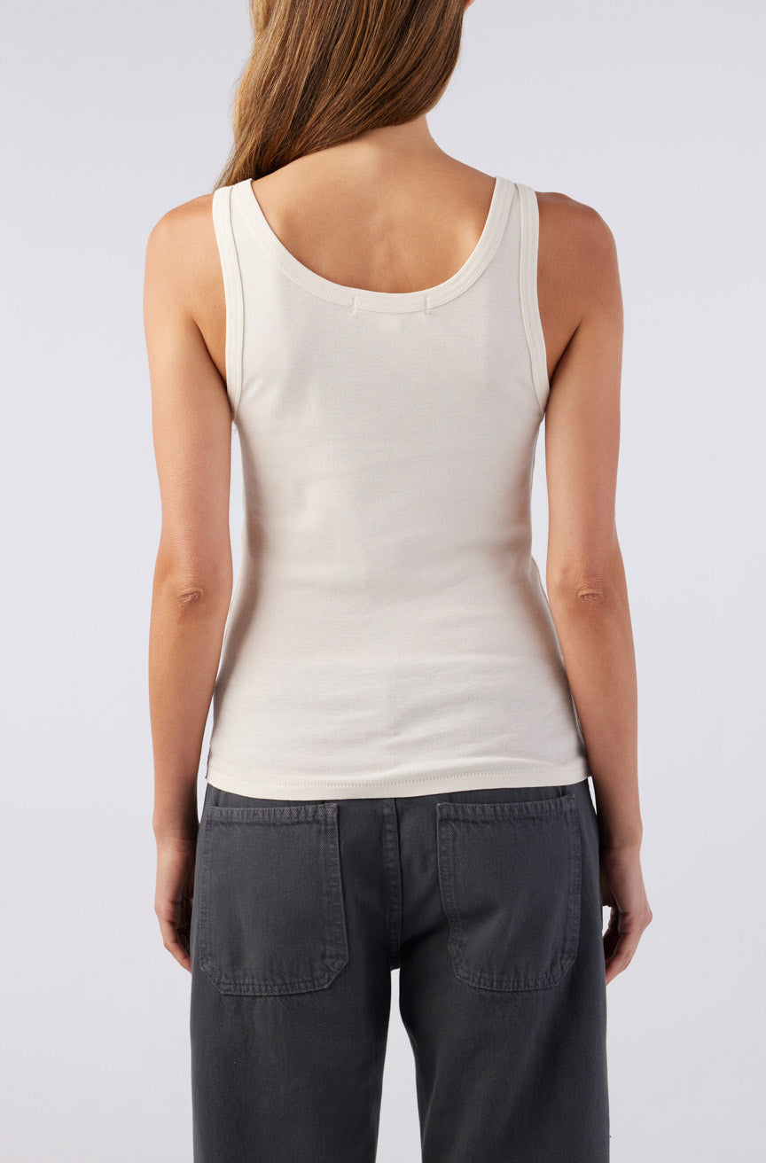 Amo LAYERING TANK at Romi Boutique