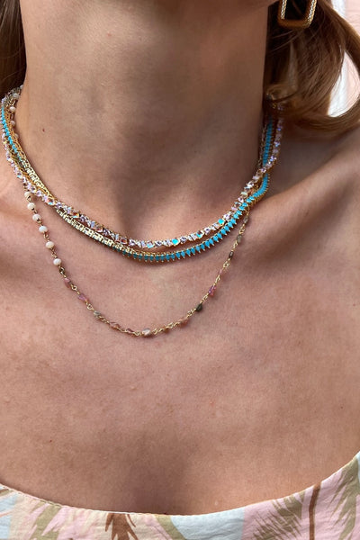 PINK SAND NECKLACE IN GOLD