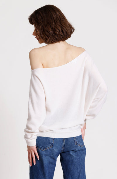 CASHMERE OFF THE SHOULDER TOP IN WHITE