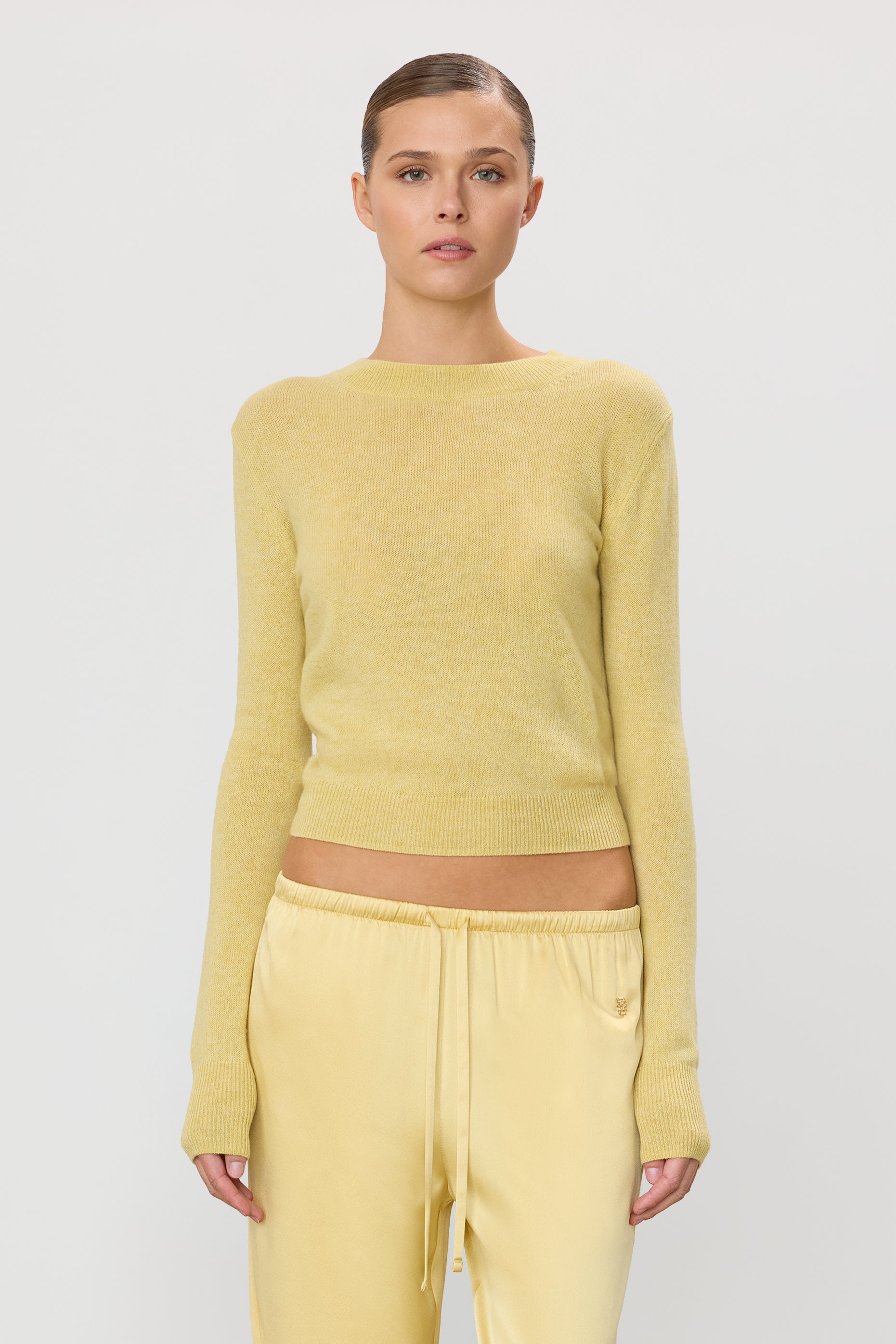 Eterne Francis Sweater at Romi Boutique