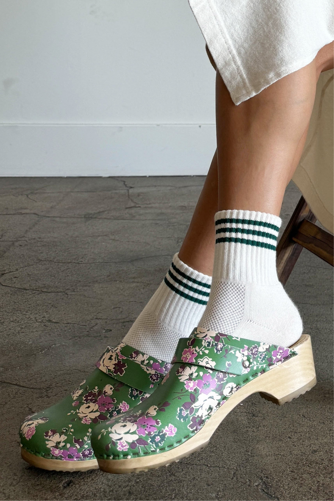 GIRLFRIEND SOCKS - Romi Boutique