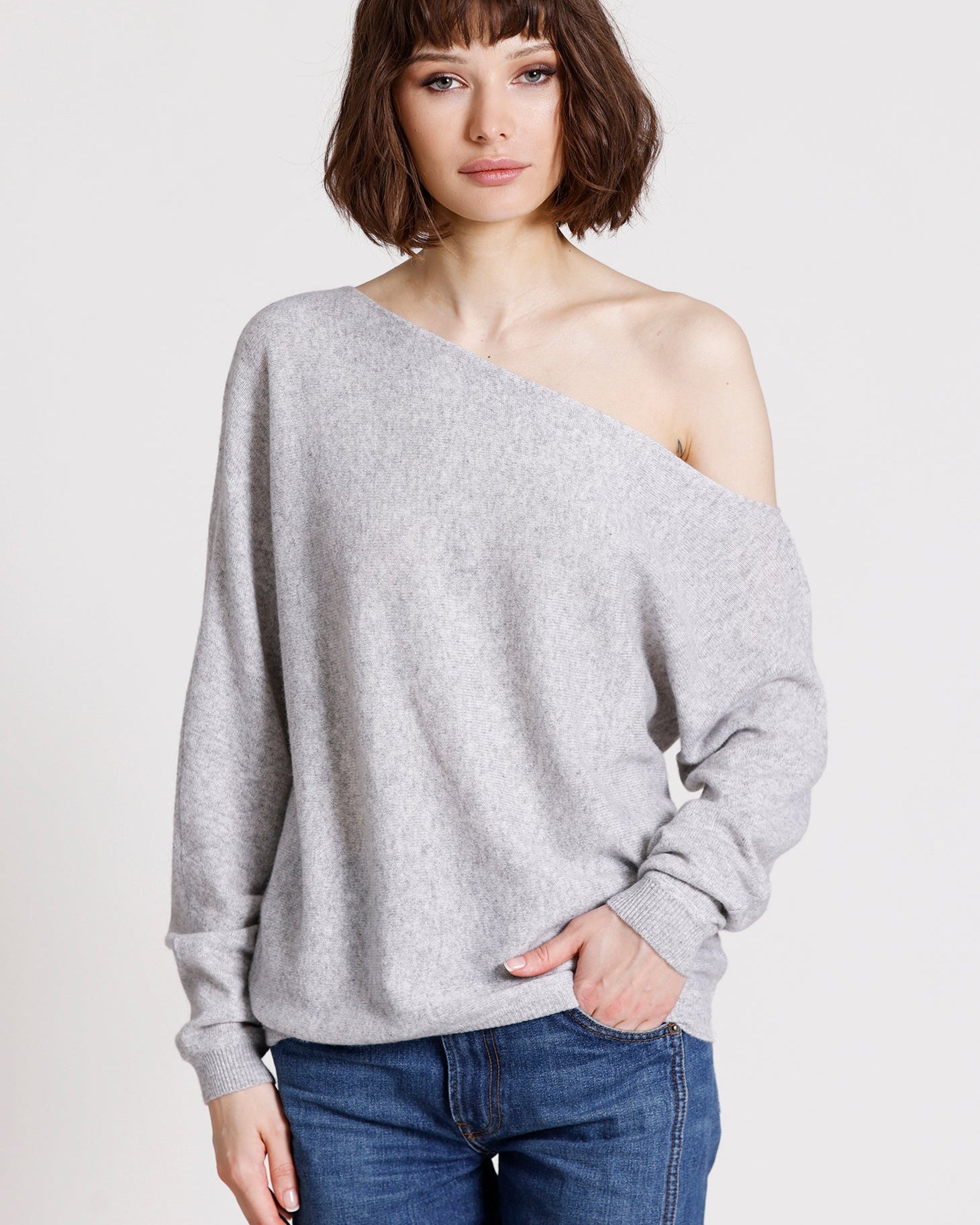 CASHMERE OFF THE SHOULDER TOP IN LIGHT HEATHER GREY by Minnie Rose - Romi Boutique