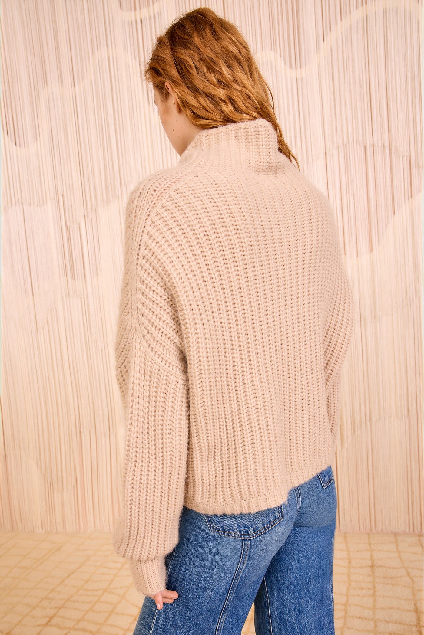 VERON ALPACA KNIT TURTLENECK IN DUNE