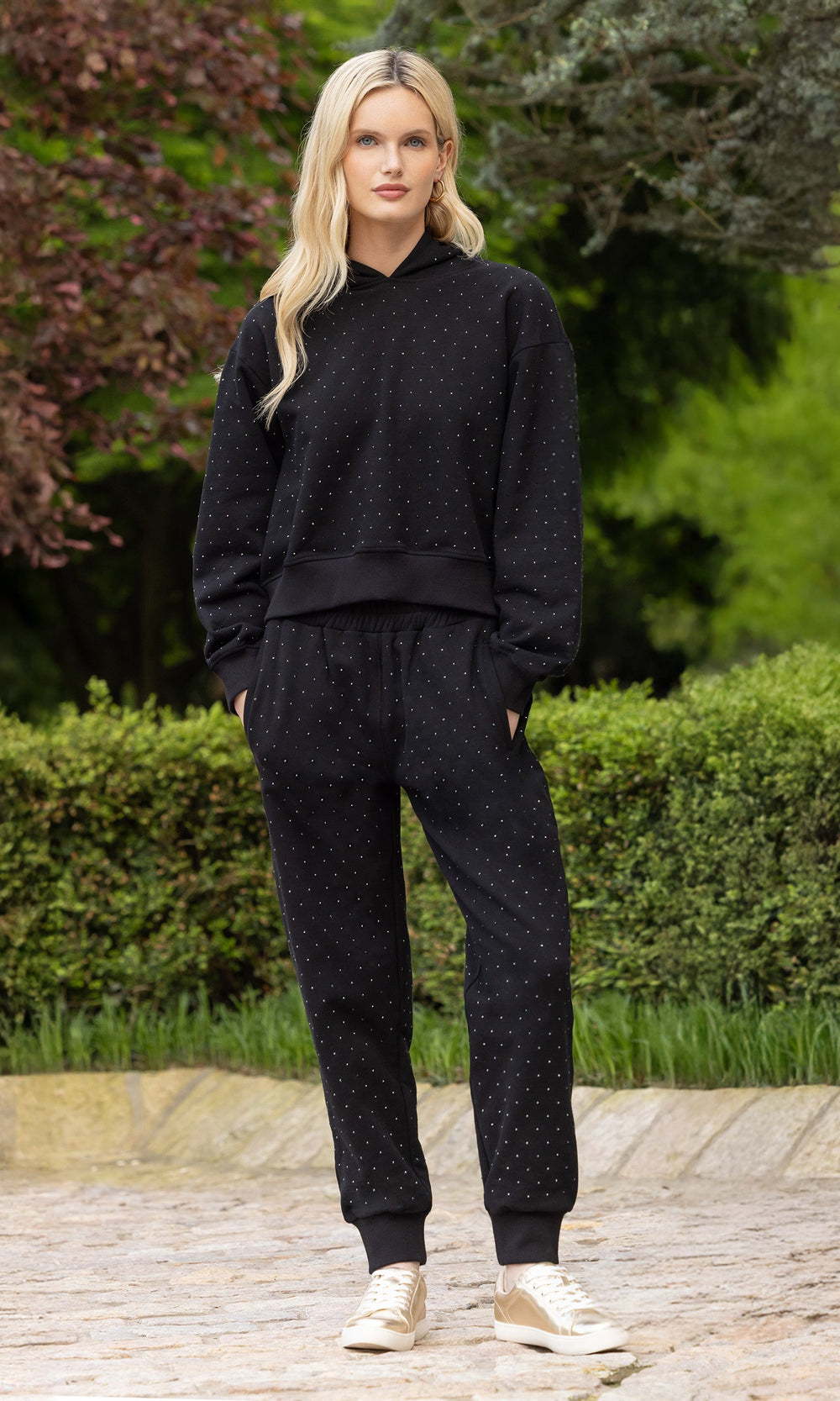 DÉPAREILLÉ WHITE YAK COMPACT CREW NECK Loungewear | Romi Boutique