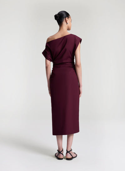 NARA OFF SHOULDER MIDI DRESS IN PLUM - Romi Boutique