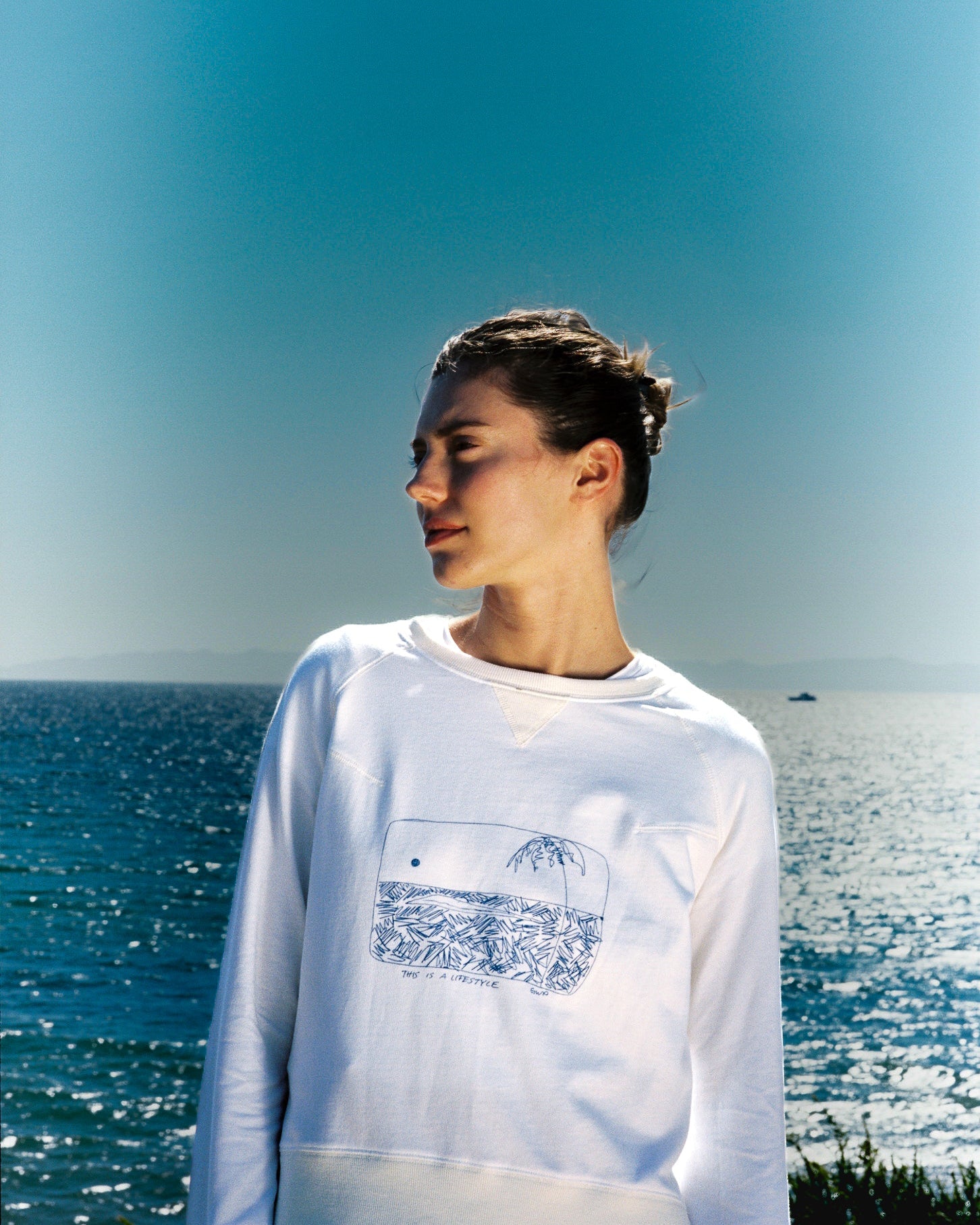 Embroidered Sweatshirt "This is a Lifestyle"