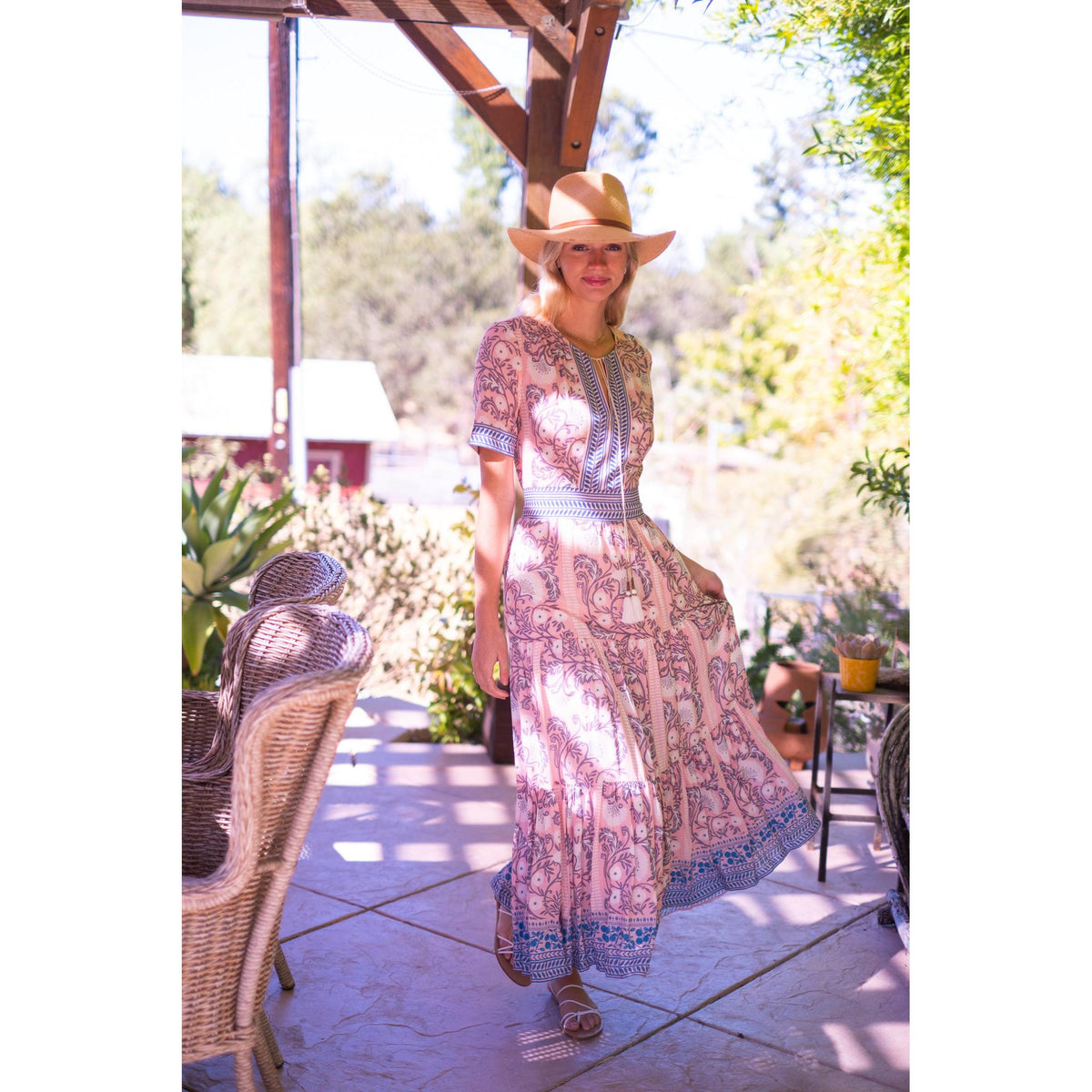 BIANCA MAXI DRESS IN SALMON TEAL PRINT - Romi Boutique