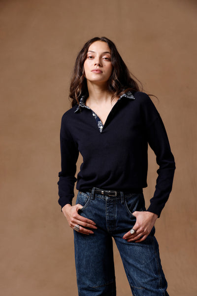 COTTON CASHMERE WOVEN BANDANA COLLAR PULLOVER IN NAVY - Romi Boutique