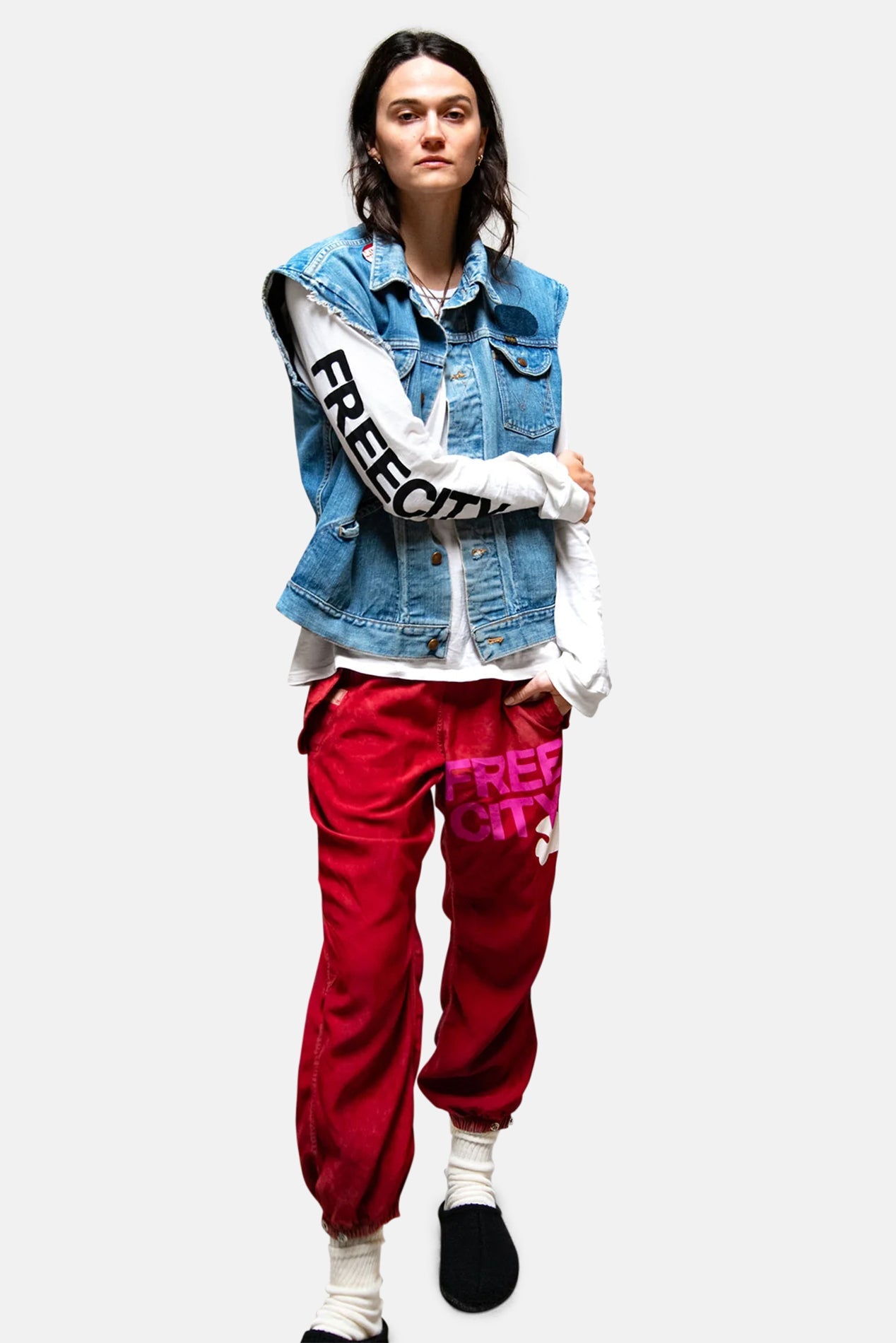 FLAP/SNAP FREECITYLARGE MATTE/SATIN AIRJUMP PANT IN RED PLANT