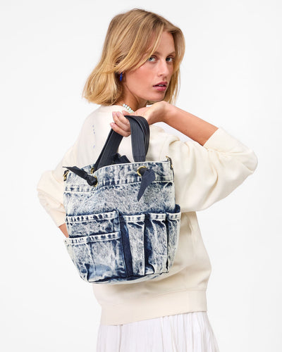 MARINE IN ACID WASH DENIM