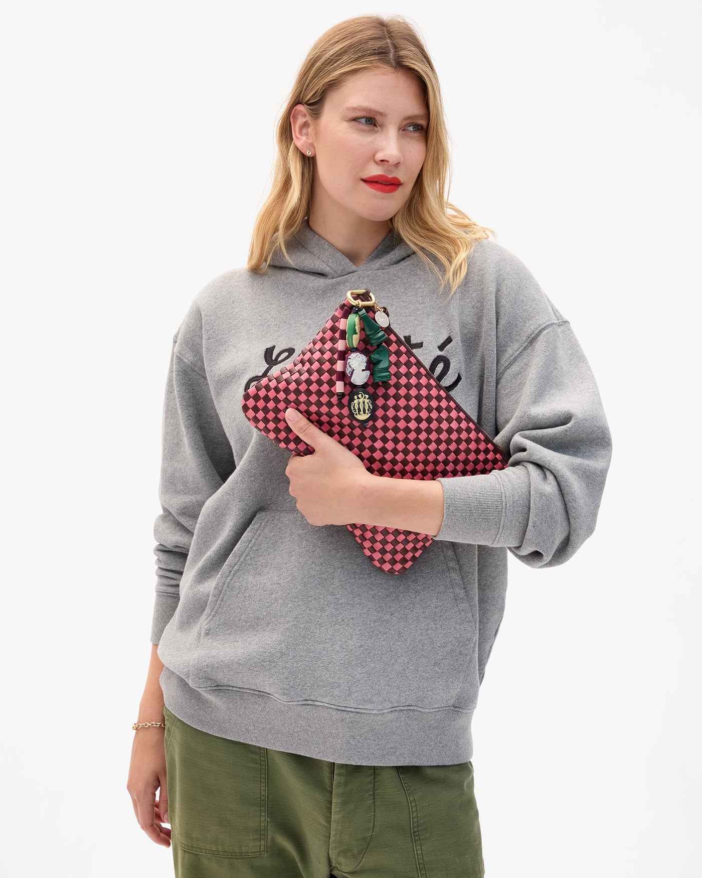 FLAT CLUTCH WITH TABS IN RAISIN/PETAL WOVEN CHECKER - Romi Boutique