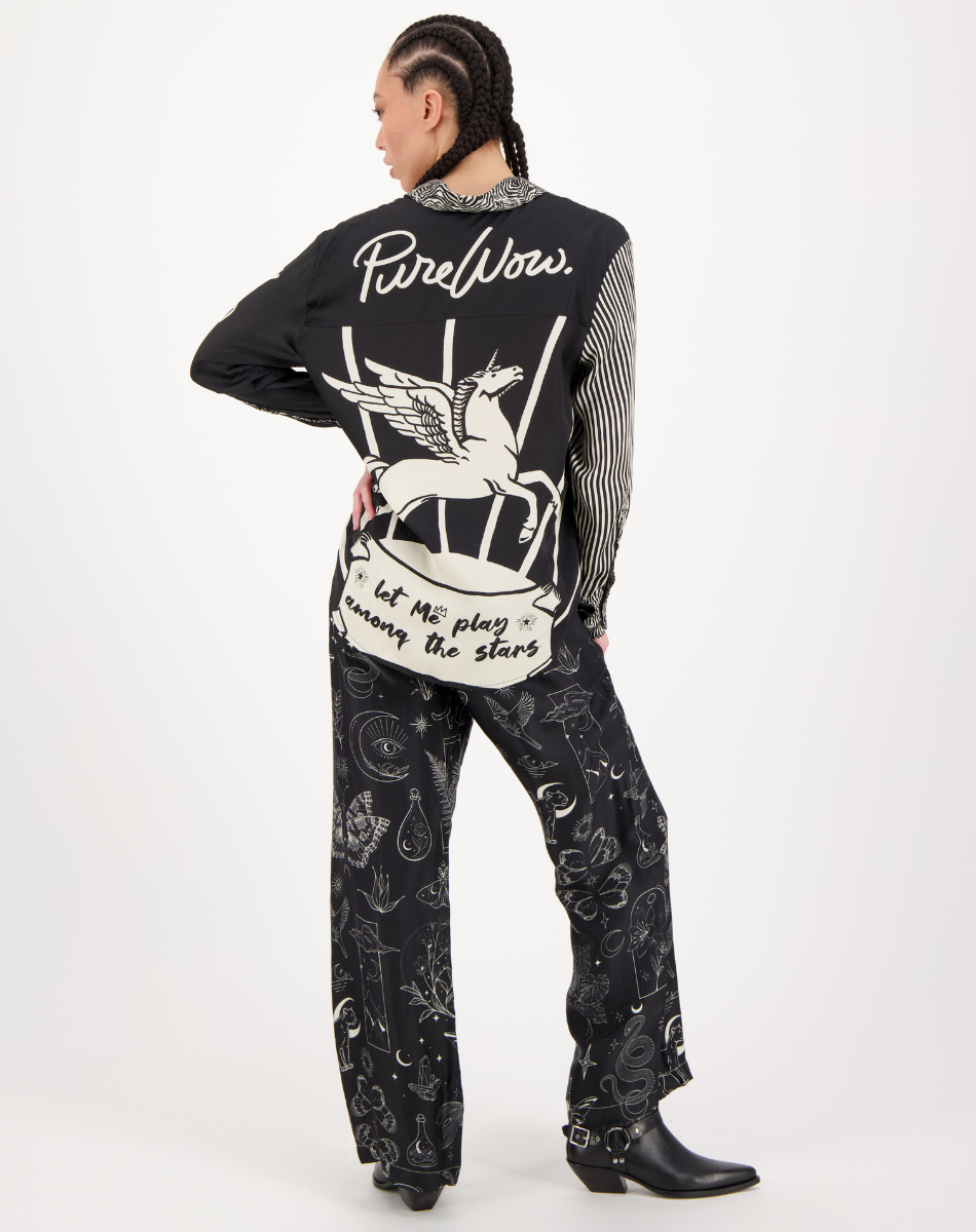 Me369 BAILEY STRAIGHT LEG PRINTED PANT at Romi Boutique