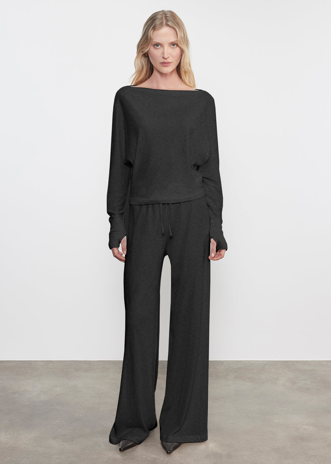 CASHMERE DRAWCORD PANT IN CHARCOAL
