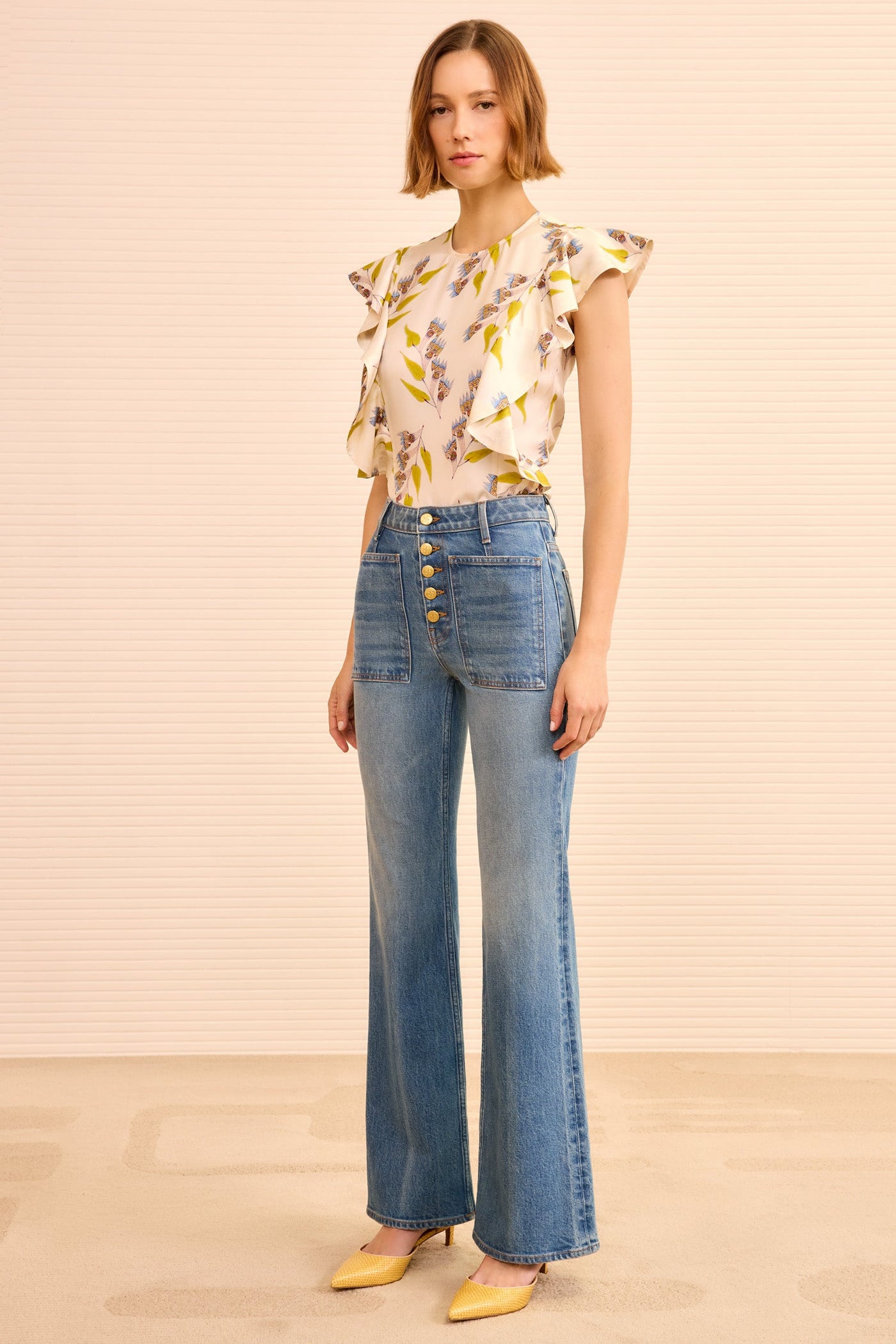 THE STRETCH LOU JEAN IN DANUBE