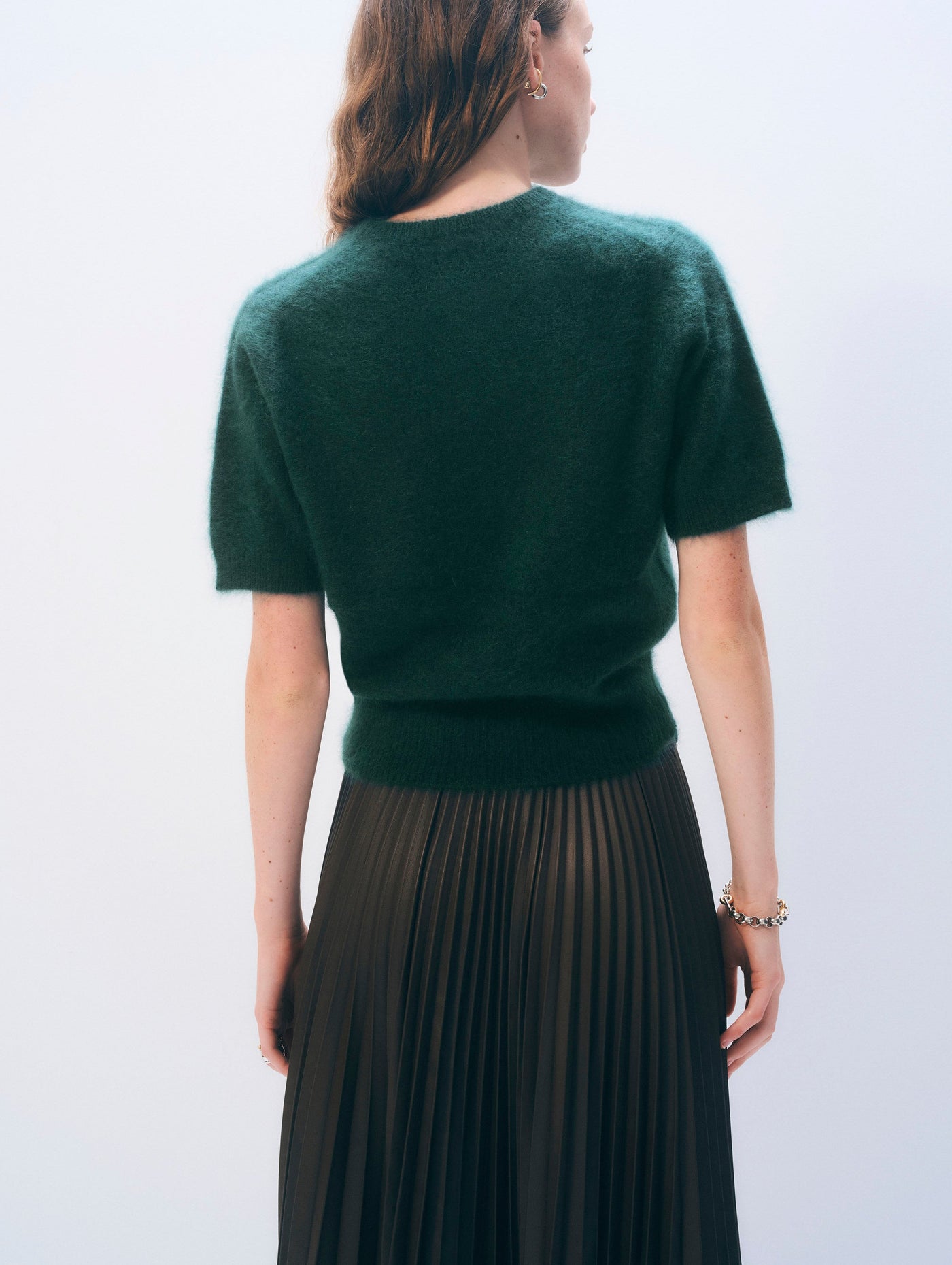 BRUSHED CASHMERE TEE IN TEALWOOD GREEN