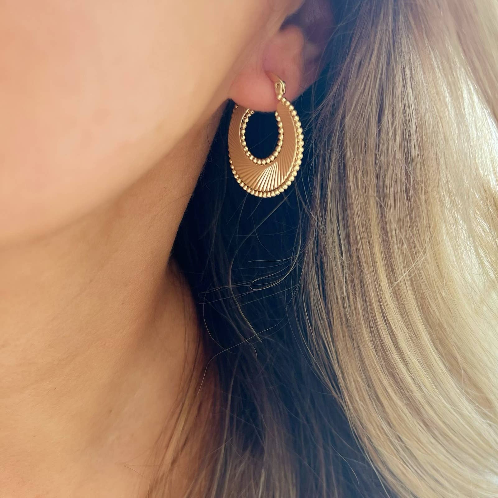 Romi FREEDOM HOOPS IN YELLOW GOLD at Romi Boutique