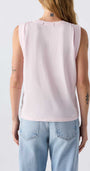 Amo DONA TEE at Romi Boutique