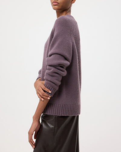 NEW JILL CREWNECK IN SMOKED LAVENDER
