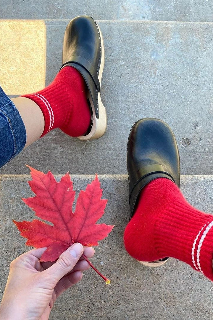 BOYFRIEND SOCKS IN RED - Romi Boutique