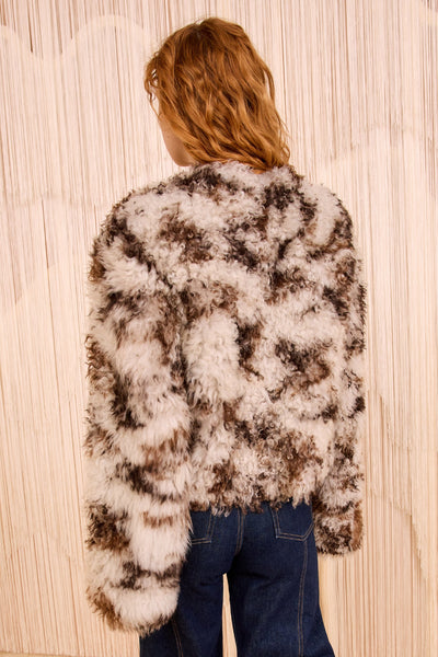 IRINA SHORT SHEARLING COAT IN PIETRA