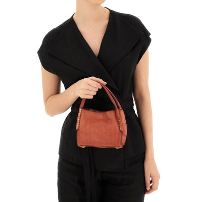 KURA LARA SHOPPING BAG IN BROWN
